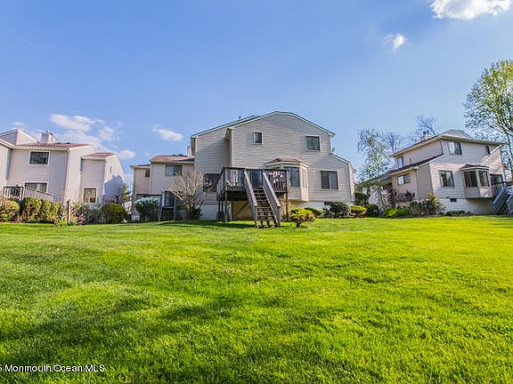 4th image of 37 Pennybrook Ln