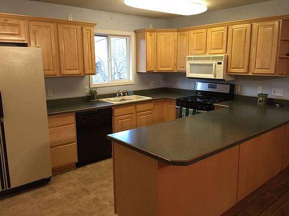 3rd image of 545 E Eklutna Ave