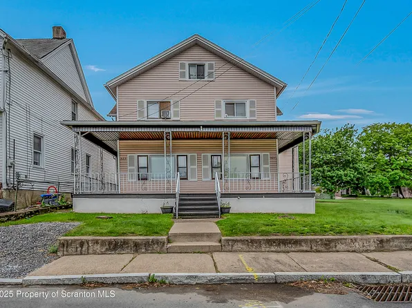 525-527 Saint Francis Cabrini Ave, Scranton, PA 18504
