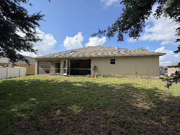 2nd image of 1807 SW 21st Ln