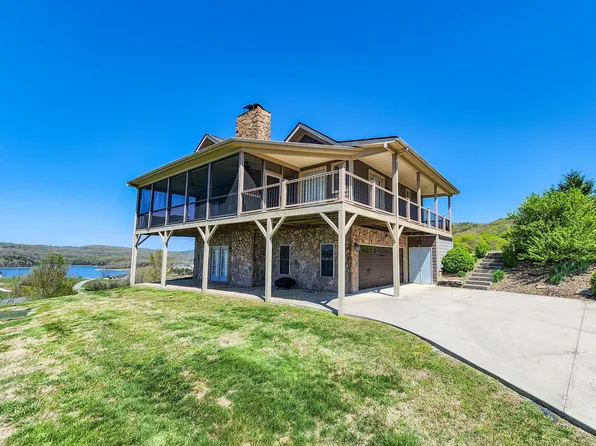 896 Garfield Ln, Sharps Chapel, TN 37866
