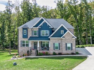 3305 Seven Springs Ct, Stokesdale, NC 27357