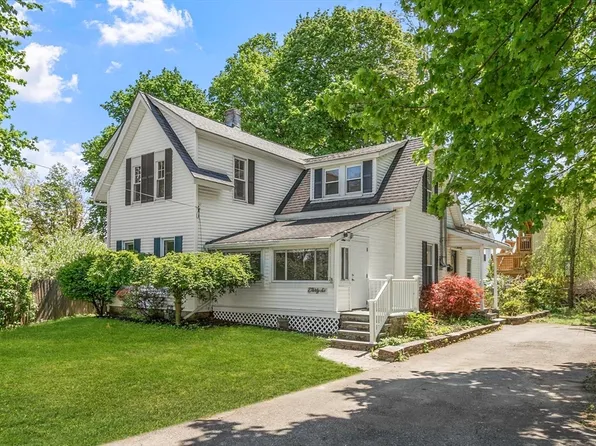 36 Chestnut St, Marlborough, MA 01752
