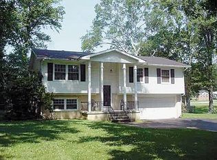 1212 Circle Dr, Cookeville, TN 38501