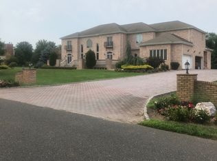 7 Lebers Ln, Millstone Township, NJ 08510