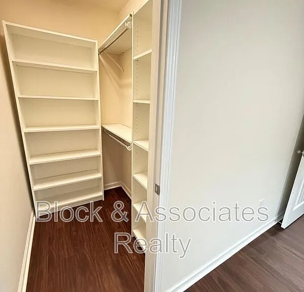 1017 Magnolia Blossom Ln — Photo 32