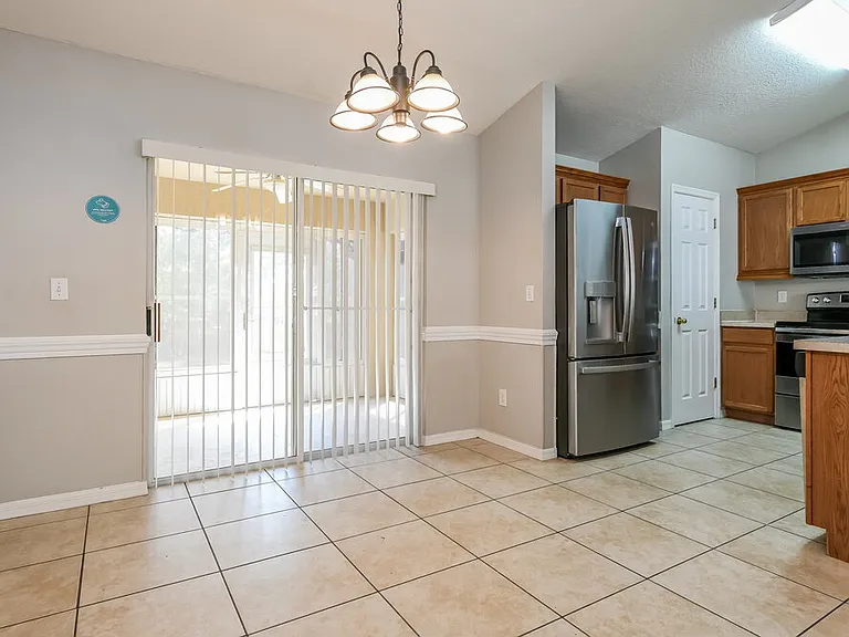 926 Willow Run St — Photo 8