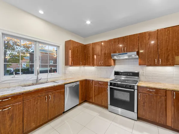 333 Lincoln Avenue image 15 of 37