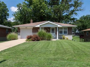 1233 Hawkstone Ln, Saint Louis, MO