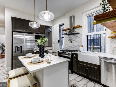 1817 Madison Ave, Baltimore, MD, 21217