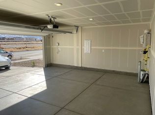 8941 Wolf River Dr, Reno, NV 89506