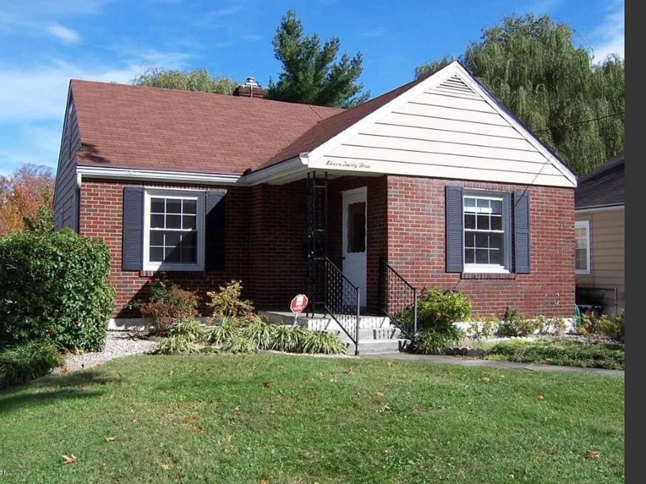 2 bed, 1500 sqft, $1,700 — Photo 1