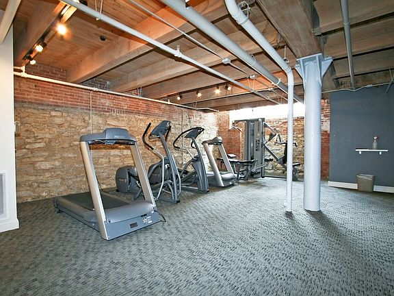 4th image of 706 Broadway Blvd APT 407