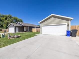 2720 Johnson Ranch Rd, Rapid City, SD 57703