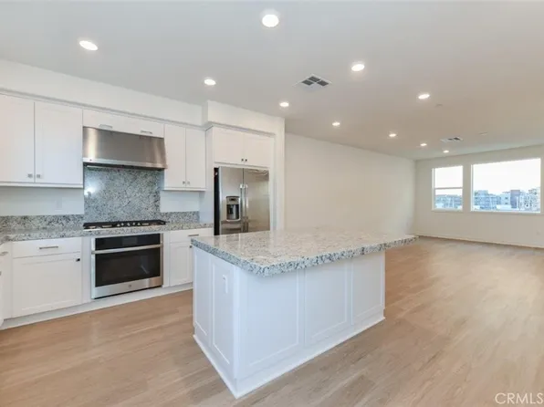 415 Palermo, Lake Forest, CA 92630