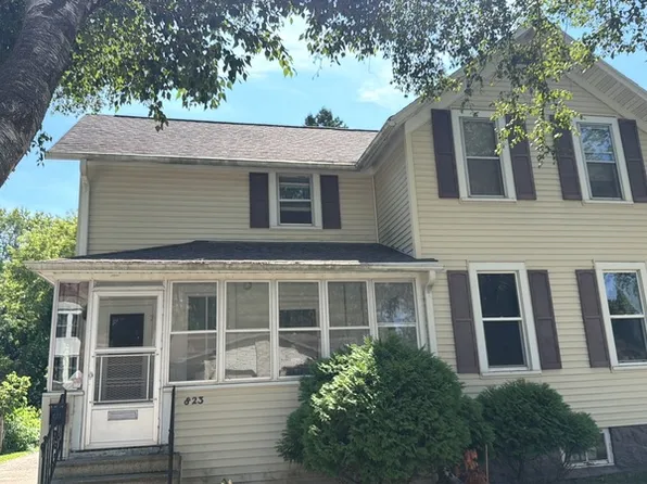 823 1/2 W Lorain St, Appleton, WI 54914
