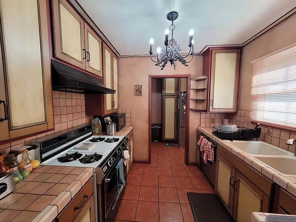 Custom tiled kitchen.