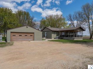 62277 142nd St, Mapleton, MN 56065