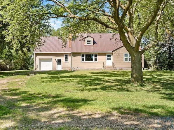 46487 306th St, Centerville, SD 57014