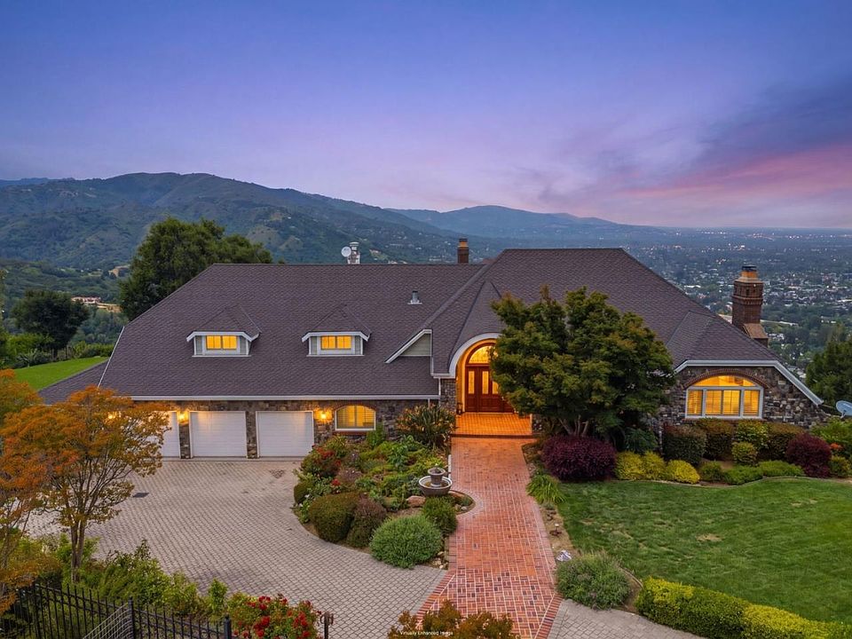 1st image of 16371 Aztec Ridge Dr