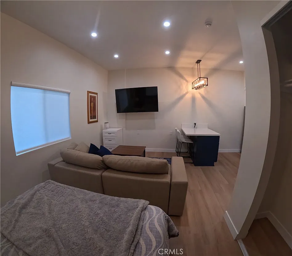 1 bed, 600 sqft, $2,500 — Photo 4