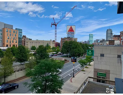 566 Commonwealth Ave #303 Photo 1