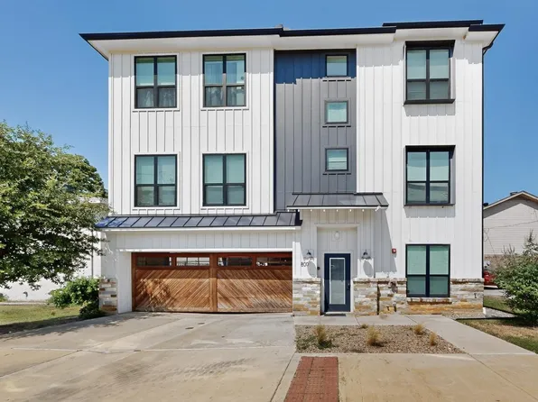 800 S Welch St Apartments 106, Denton, TX 76201