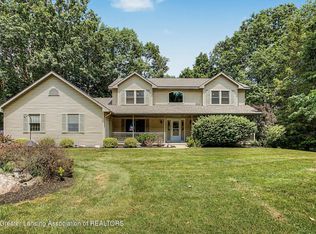 6989 Lyons Rd, Portland, MI 48875