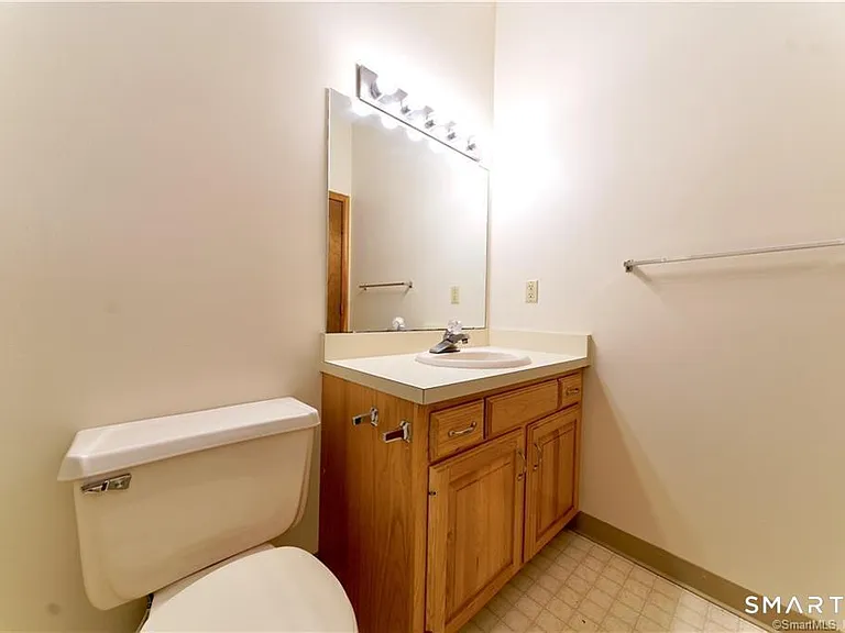 33 Ivy Ln #33 — Photo 15