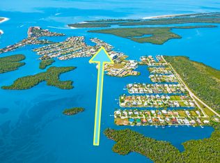 111 W Hilo St, Naples, FL 34113