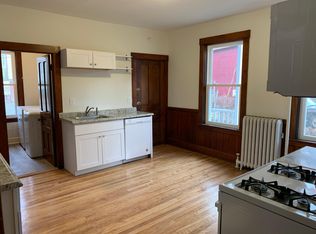 22 Vinton St #1, Worcester, MA 01605