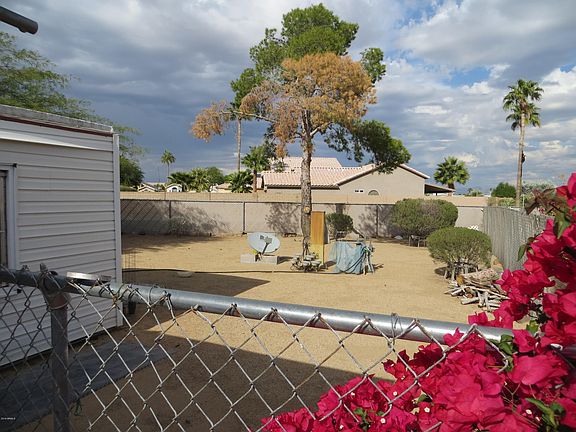3rd image of 2546 E Morrow Dr