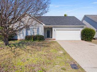 1456 Middlesbrough Dr, Fayetteville, NC 28306