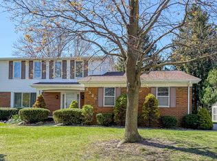 5326 Falmouth Dr, Troy, MI