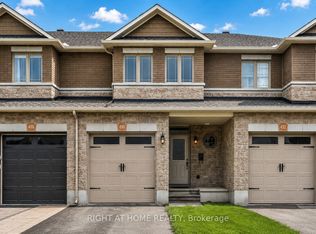 490 Barrick Hill Rd, Ottawa, ON K2M 0H8