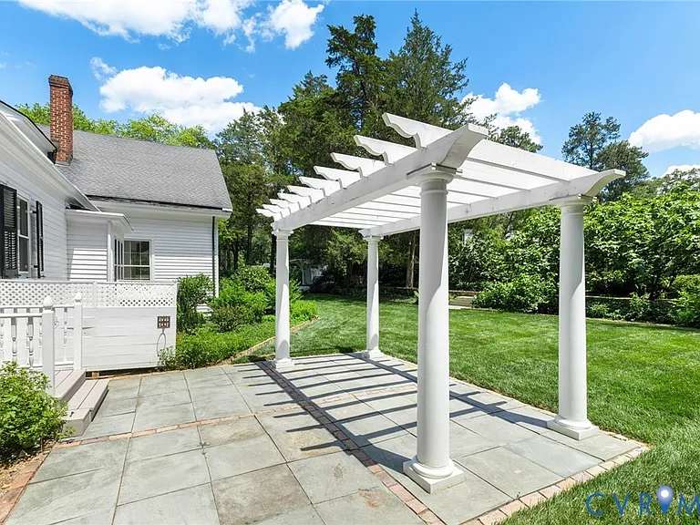 209 Ross Rd — Photo 34