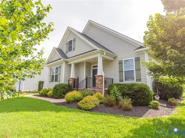 117 Giddy Up Ln, Ashland, VA 23005