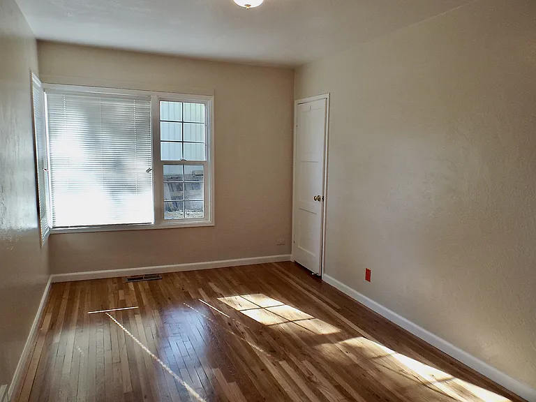 2123 Westfield Ave — Photo 19