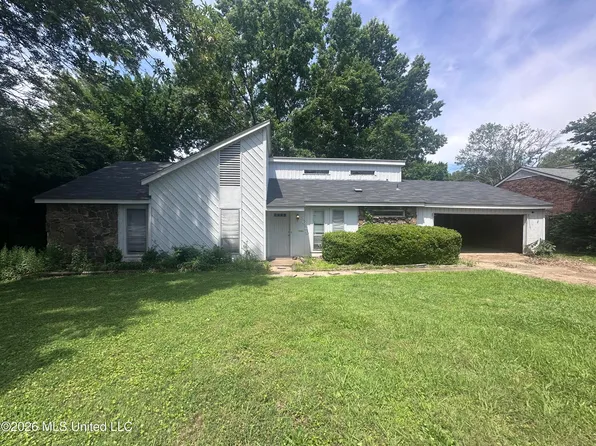 5629 Ridgetop Dr, Horn Lake, MS 38637