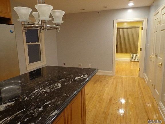 4th image of 10721 112th St Floor 2