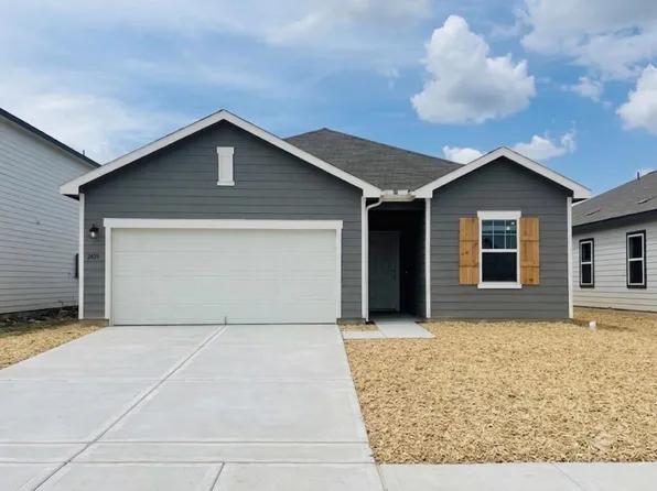 2439 Evergreen Falls Dr, Crosby, TX 77532