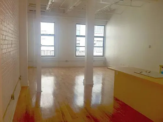 Rented by Dream Space Realty | media 2