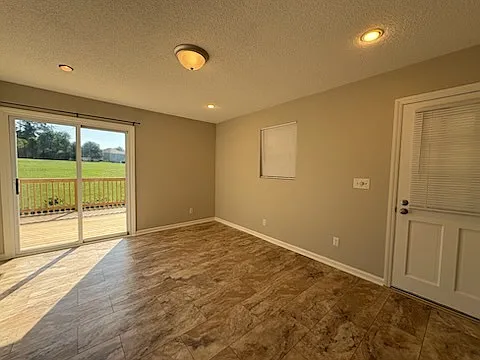 125 Azalea Rd — Photo 18