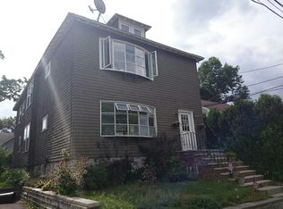 72 Garnet Rd, West Roxbury, MA 02132