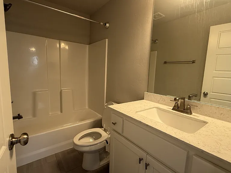 8308 NW 151st St — Photo 22