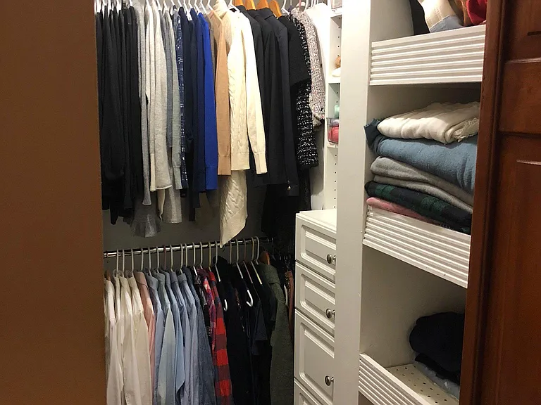 Walk-in closet