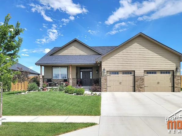 2274 Stetson Way, Garden City, KS 67846
