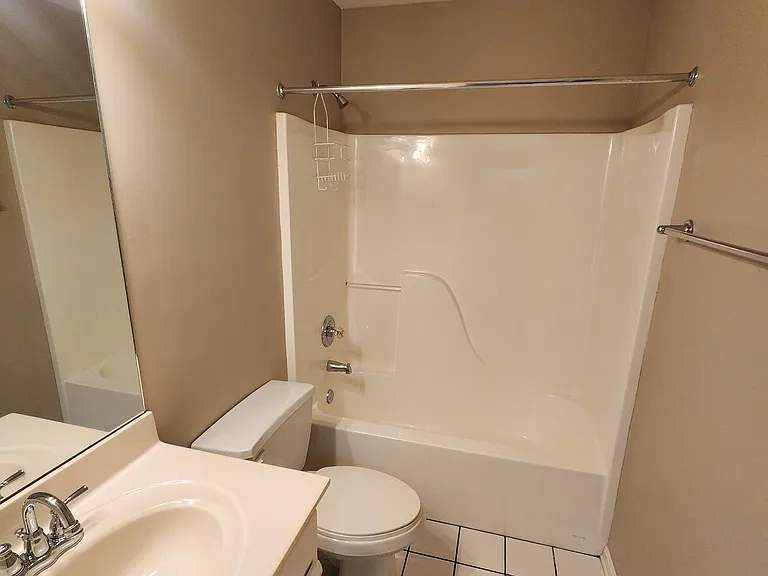 10828 Glenway Pl — Photo 32