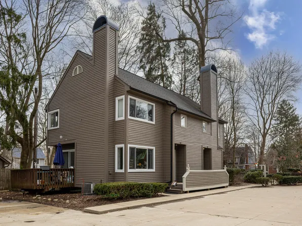 100 Tulip Tree Ct, Ann Arbor, MI 48103