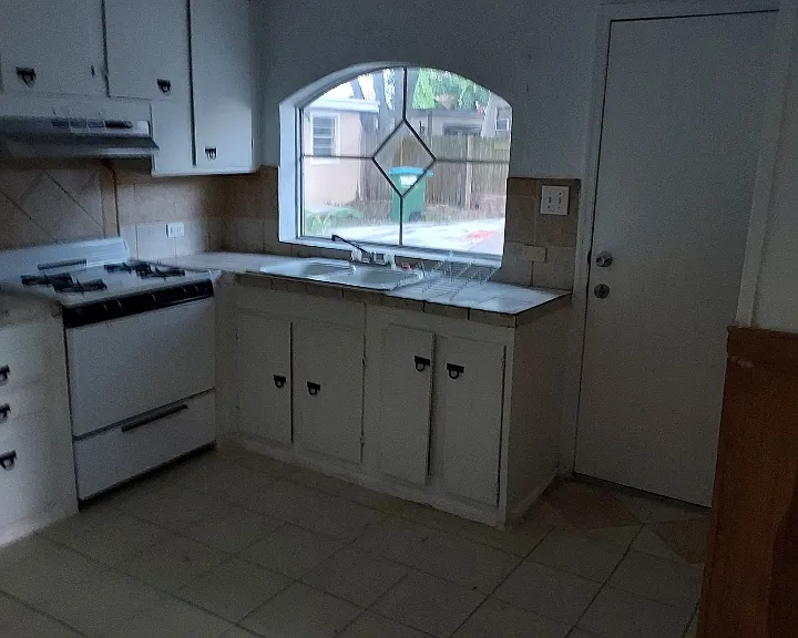 627 State Ave #A — Photo 14